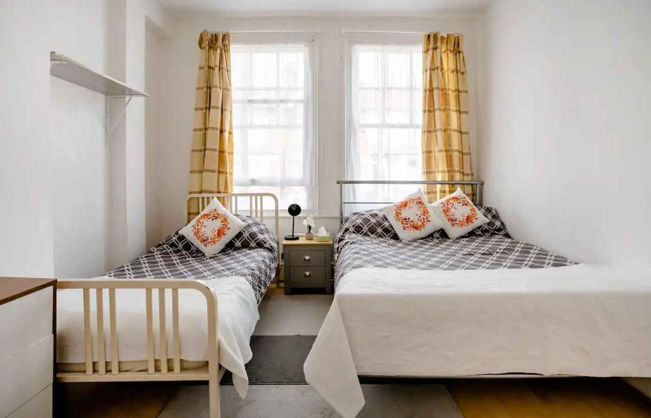 Homestay Near Tottenham Hotspur Stadium London Bagian luar foto